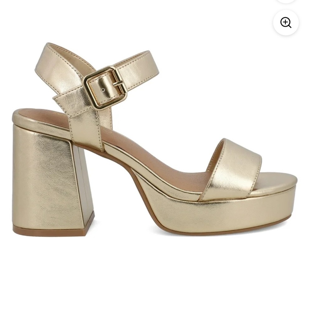 Elegant Gold Platform Heels